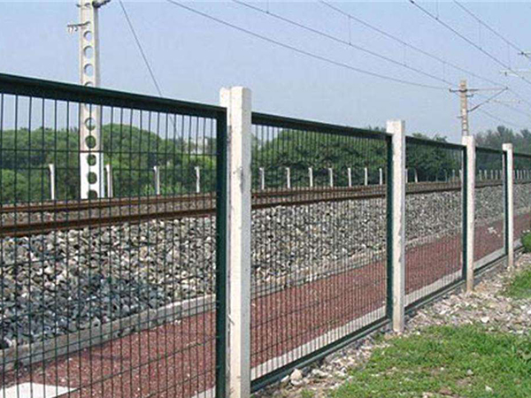 铁路护栏网图片2